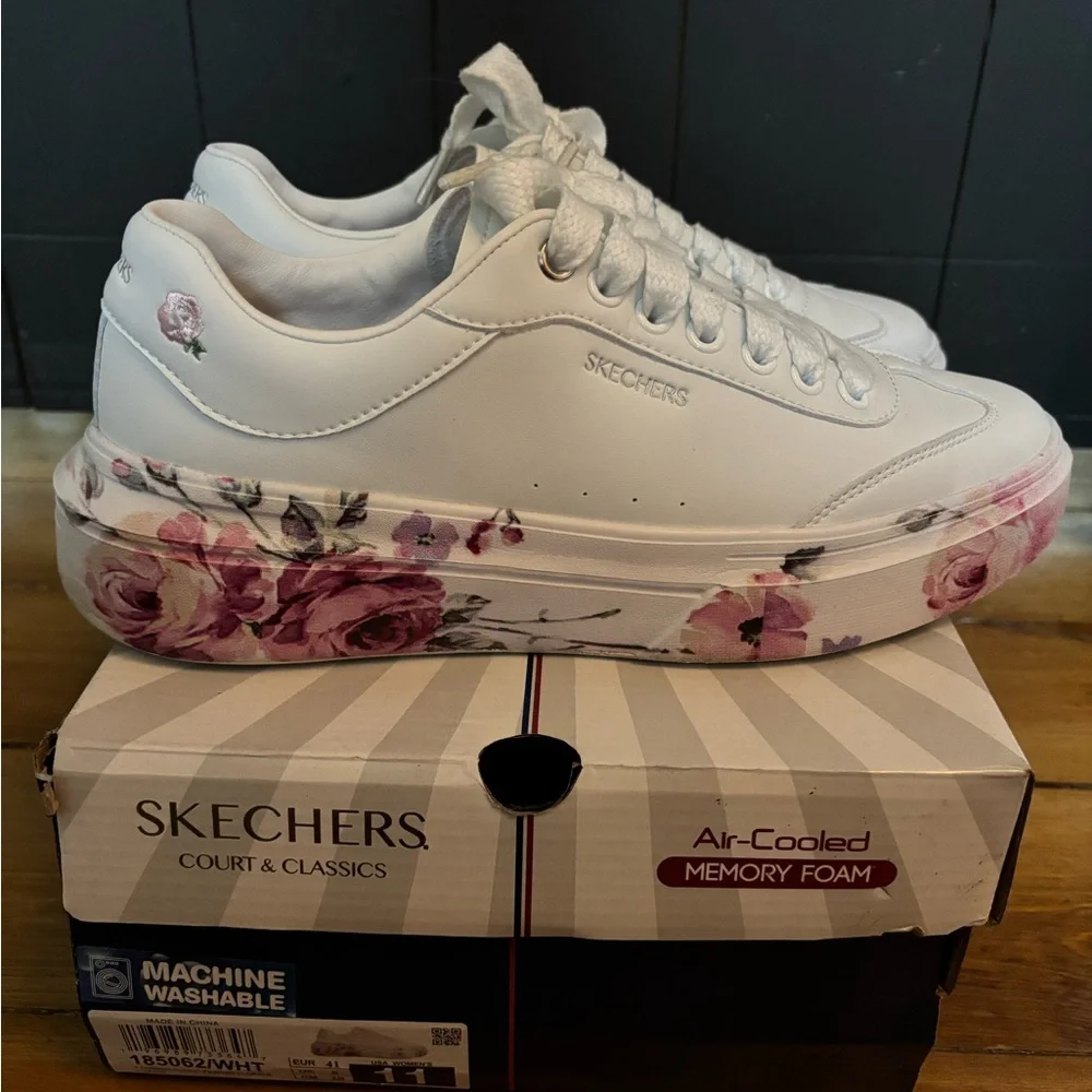 Skechers Women's White and Pink Floral Sneakers - Picture 1 of 5